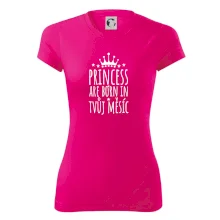 Princesses are born in (Vlastný nápis mesiac narodenia)