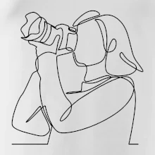 Fotografka stojaca jedným ťahom