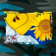 Ukrajina slnečnice a kroj Ukrajina slnečnice a kroj