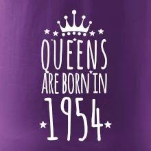 Queens are born in 1954