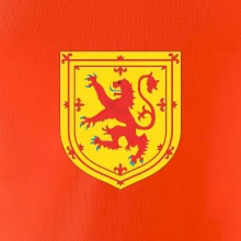 Škótsky lev na hrudi