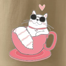 Hustá mačka v hrnčeku