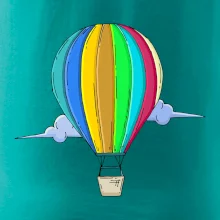 Teplovzdušný balón v oblakoch