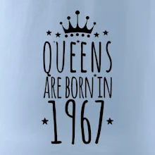 Queens are born in 1967