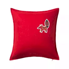 Folklór na prsníku líška