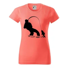 Rybár ťahajúce rybu