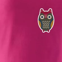 Folklór na prsníku sova