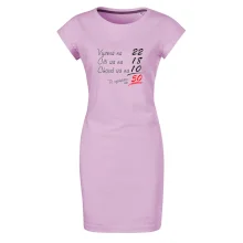 Vyzerá, cíti sa, chová sa - 50 rokov Vyzerá, cíti sa, chová sa - 50 rokov