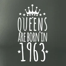 Queens are born in 1963