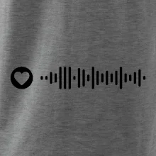 Zamilovaný Spotify kód na prsníku