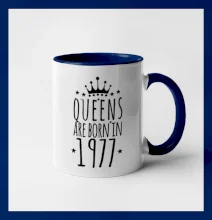 Queens are born in 1977