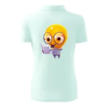 Žiarovka premýšľa nad knihou