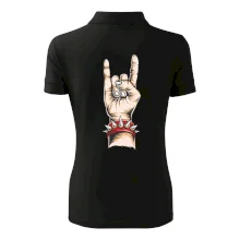 Rocková ruka s náramkom