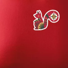 Folklór na prsníku veverička