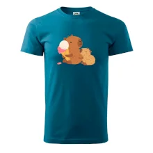 Kapybara so zmrzlinou