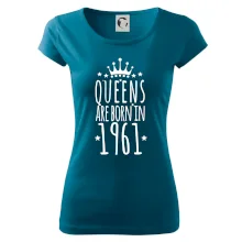 Queens are born in 1961