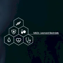 Doktor - ikony a meno