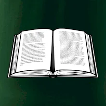 Kniha čiernobiela otvorená s textom