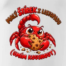 Malý listopadový štírek chrání čokoládovou sušenku