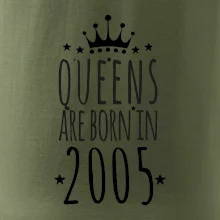 Queens are born in 2005 Queens are born in 2005