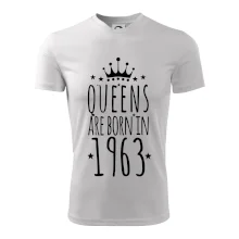 Queens are born in 1963