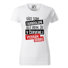 Síce som farboslepá, ale viem, že v červenej vyzerám dobre