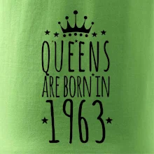 Queens are born in 1963