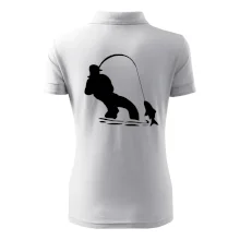 Rybár ťahajúce rybu