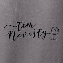 Tím nevesty červené víno