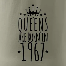 Queens are born in 1967