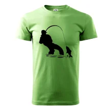 Rybár ťahajúce rybu