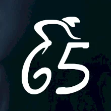 Cyklista oslavuje šesťdesiatpäťku (65)