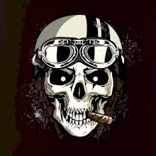 Motorkárska helma a cigara