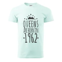 Queens are born in 1962