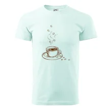 Hrnček plný čerstvej kávy