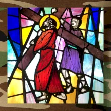 Vitráž - Ježiš a kríž