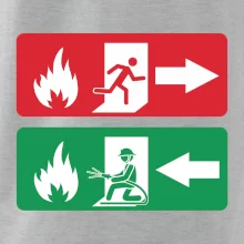 Lidé utíkají, hasiči přibíhají Lidé utíkají, hasiči přibíhají