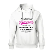 Je ťažké byť princezná riaditeľka