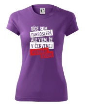 Síce som farboslepá, ale viem, že v červenej vyzerám dobre