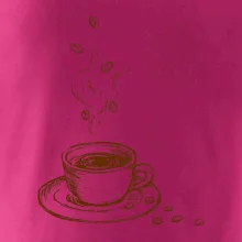 Hrnček plný čerstvej kávy