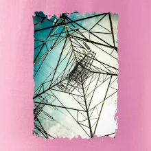 Farebné nebo - stožiare vysokého napätia