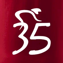 Cyklista oslavuje tridsaťpäťku (35)