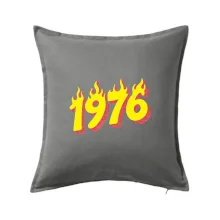 Narodeniny v ohni 1976