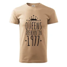 Queens are born in 1977 Queens are born in 1977