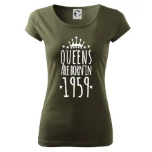 Queens are born in 1959