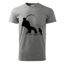 Rybár ťahajúce rybu