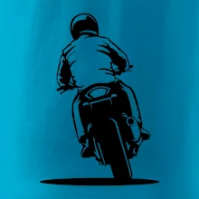 Motorkář na zádech - silnice