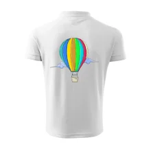 Teplovzdušný balón v oblakoch