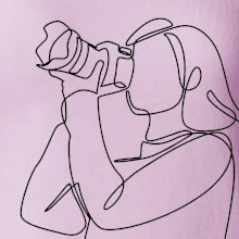 Fotografka stojaca jedným ťahom