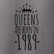 Queens are born in 1989